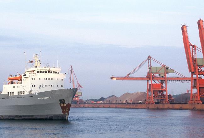 Marine & Ships